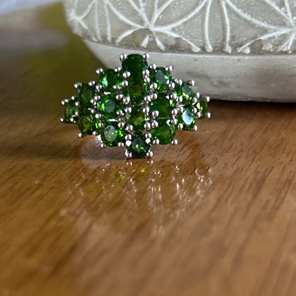 Sterling Silver and Chrome Diopside Ring - Picture 3 of 6